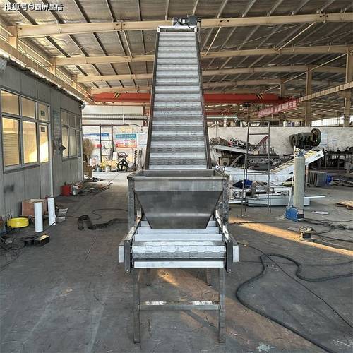 順鑫2025Z型鏈板輸送機 智能工廠的自動化核心